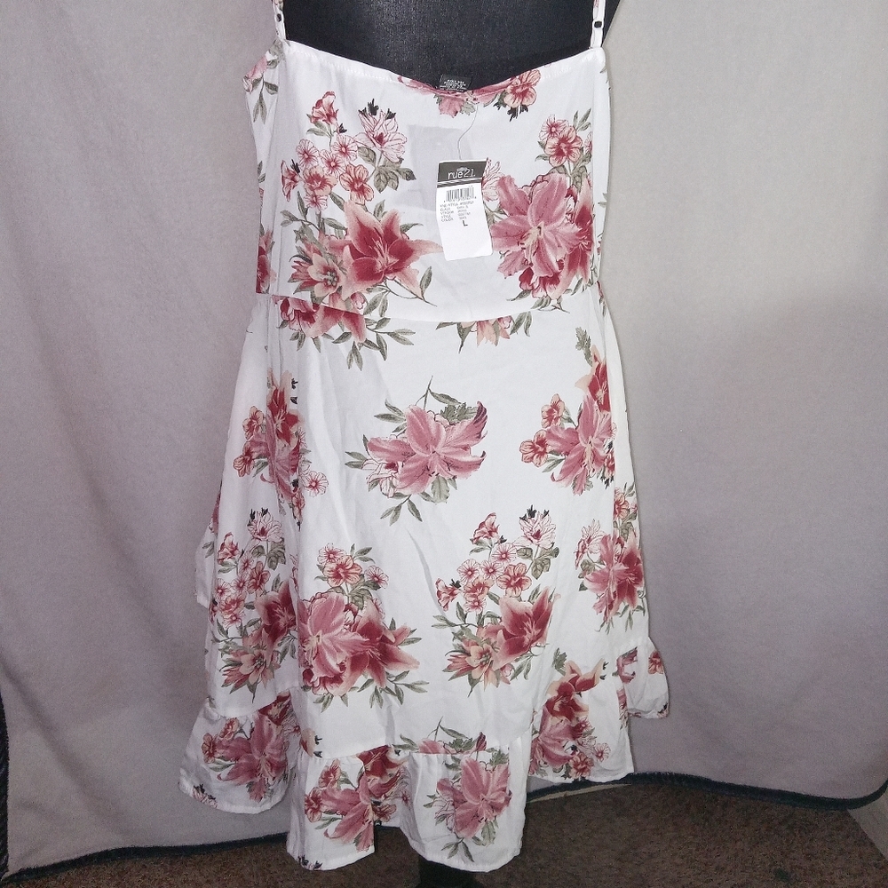 Rue21 Floral Midi Dress NWT Size Large - Picture 9 of 11